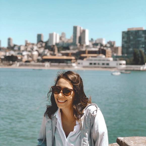 Meet your Posher, Andi - Picture 1 of 1